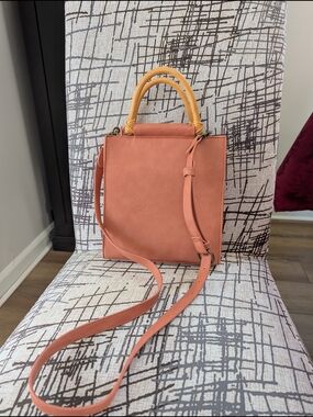 Universal Thread Coral Pink Crossbody Bag with Bamboo-Tone Handle